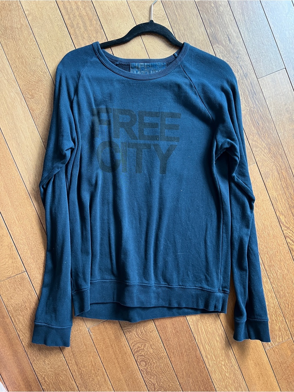 Free City navy Logo Crewneck Sweatshirt size medium